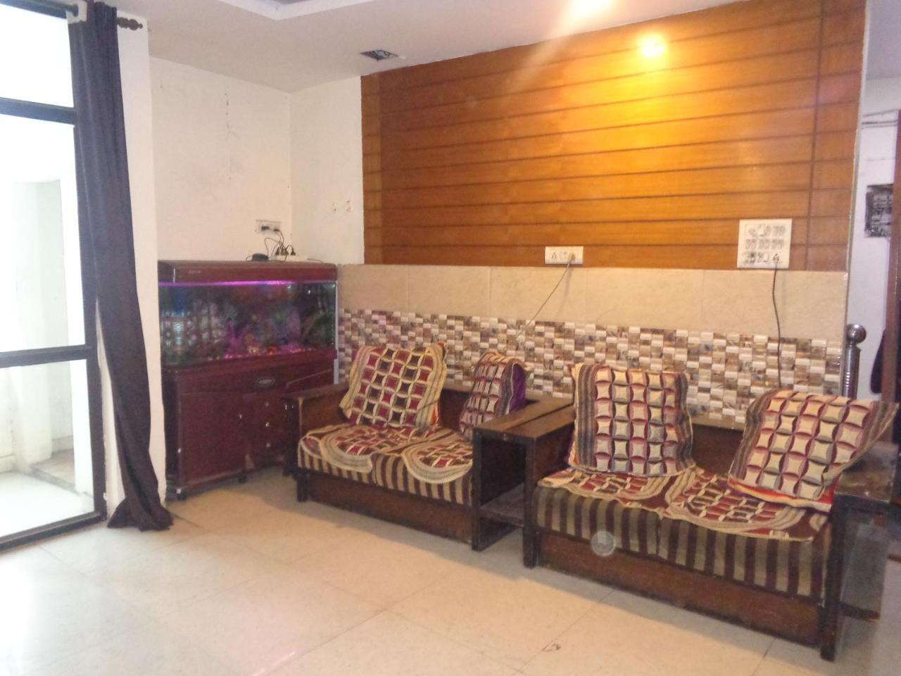 Silver Residency Hotel New Delhi Ngoại thất bức ảnh