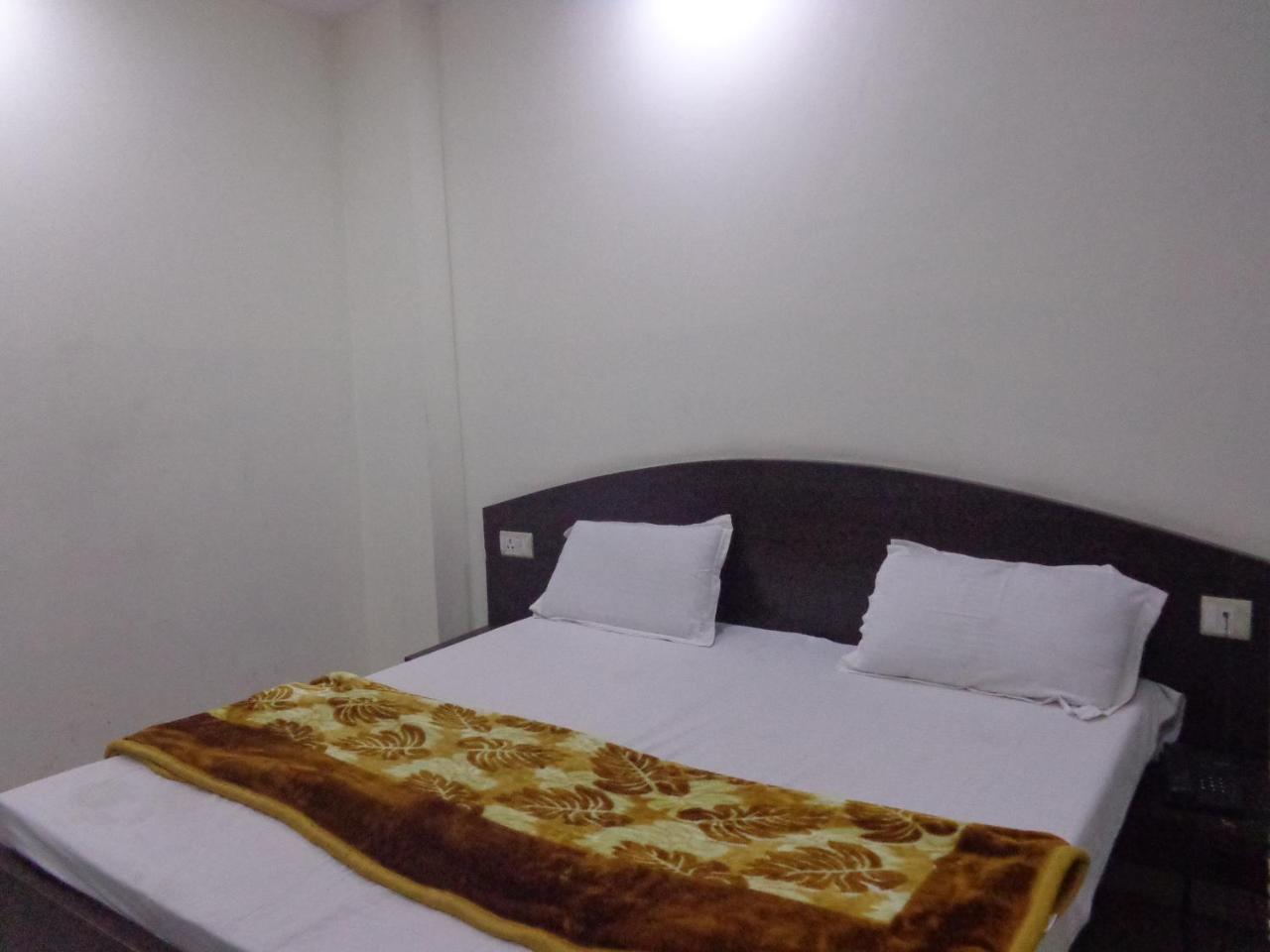 Silver Residency Hotel New Delhi Ngoại thất bức ảnh